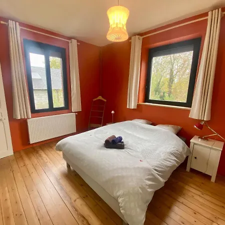 Lägenhet Agreable Maison De Sur Trois Etages *