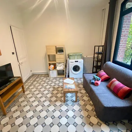 Agreable Maison De Sur Trois Etages